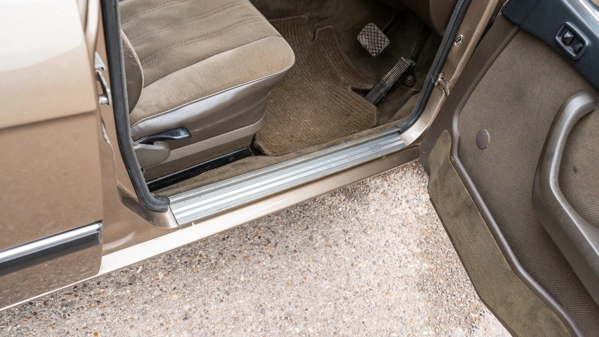 1984 BMW E28 5 Series - Image 16 of 30