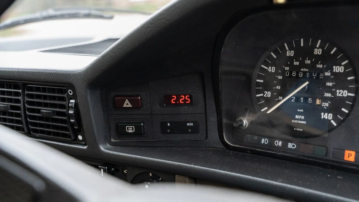 1984 BMW E28 5 Series - Image 23 of 30