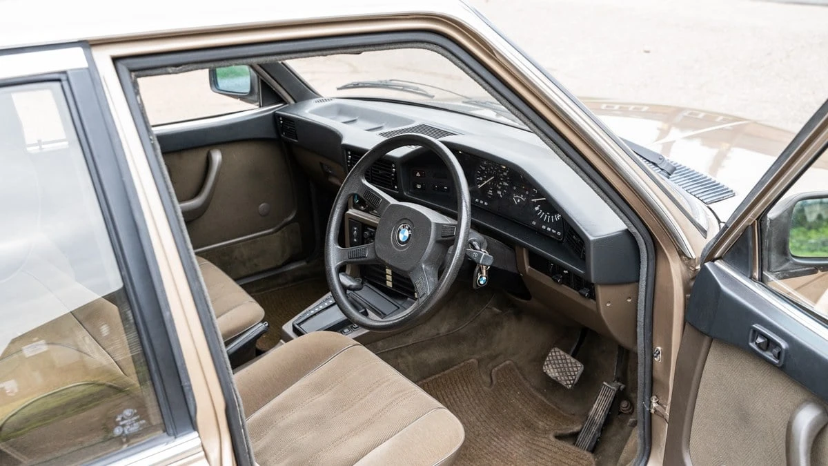 1984 BMW E28 5 Series - Image 13 of 30