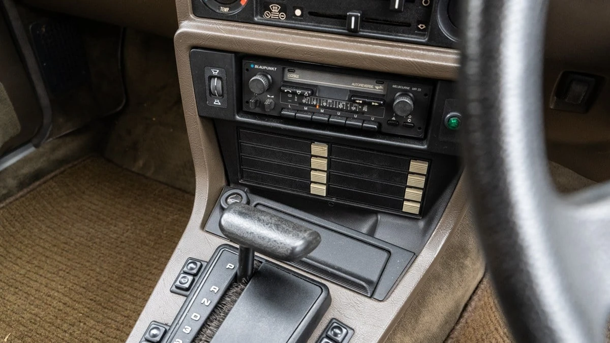 1984 BMW E28 5 Series - Image 28 of 30