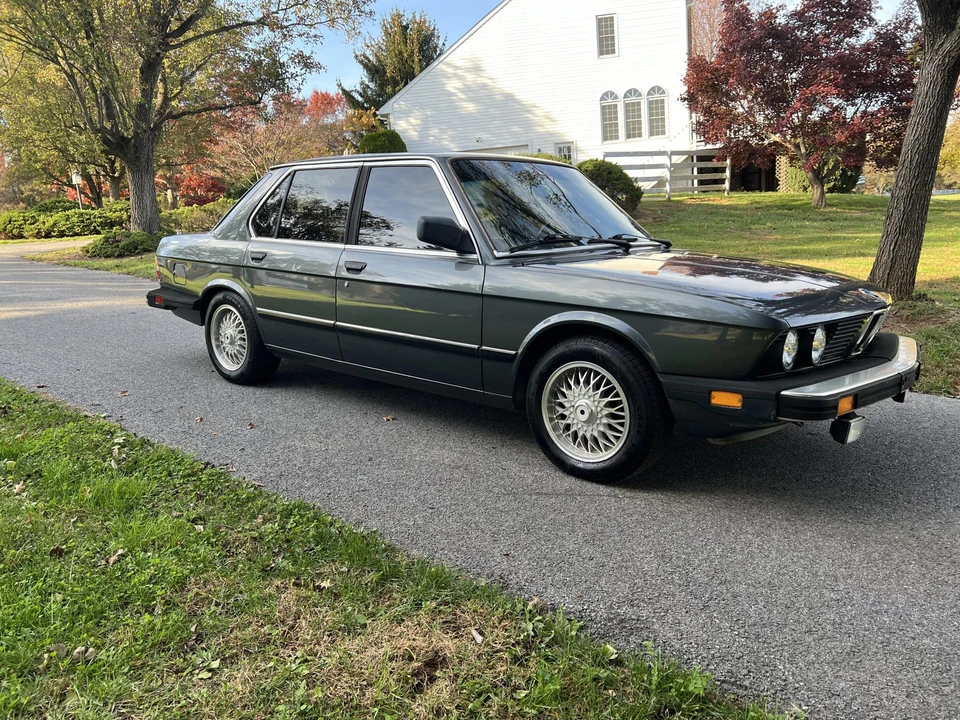 1984 BMW E28 5 Series - Image 5 of 31