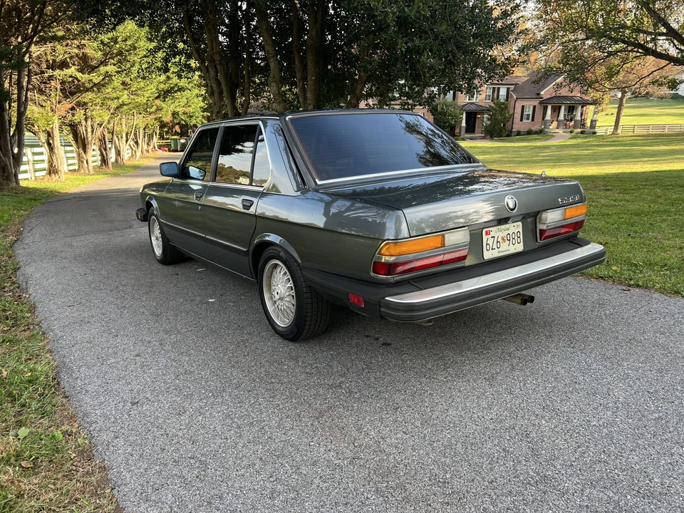 1984 BMW E28 5 Series - Image 10 of 31