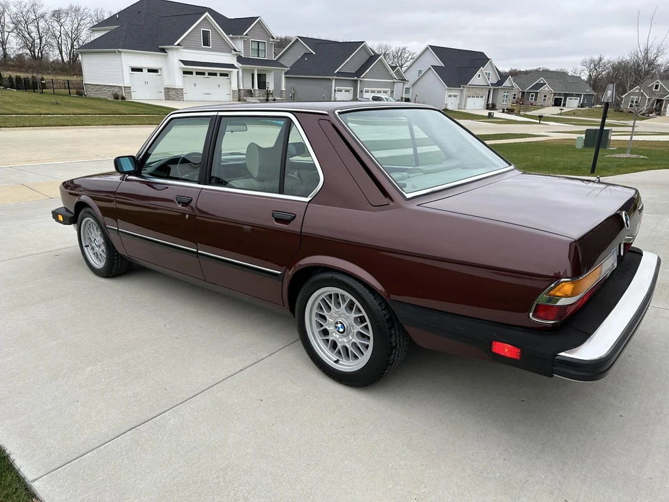1984 BMW E28 5 Series - Image 4 of 31