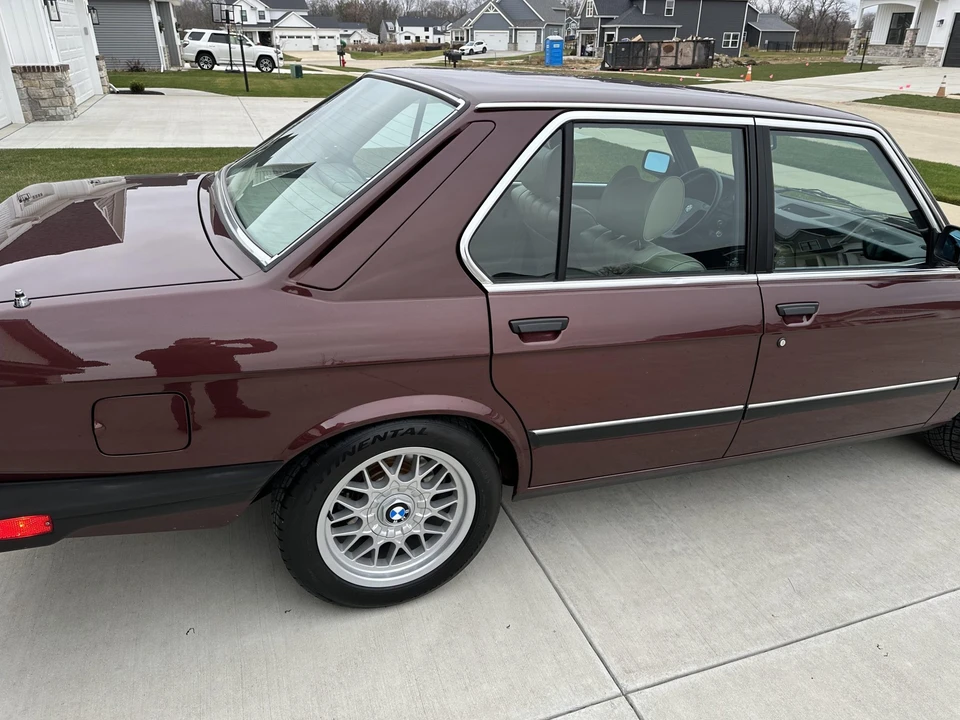 1984 BMW E28 5 Series - Image 10 of 31