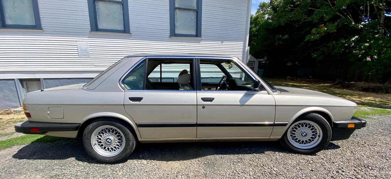1984 BMW E28 5 Series - Image 13 of 31