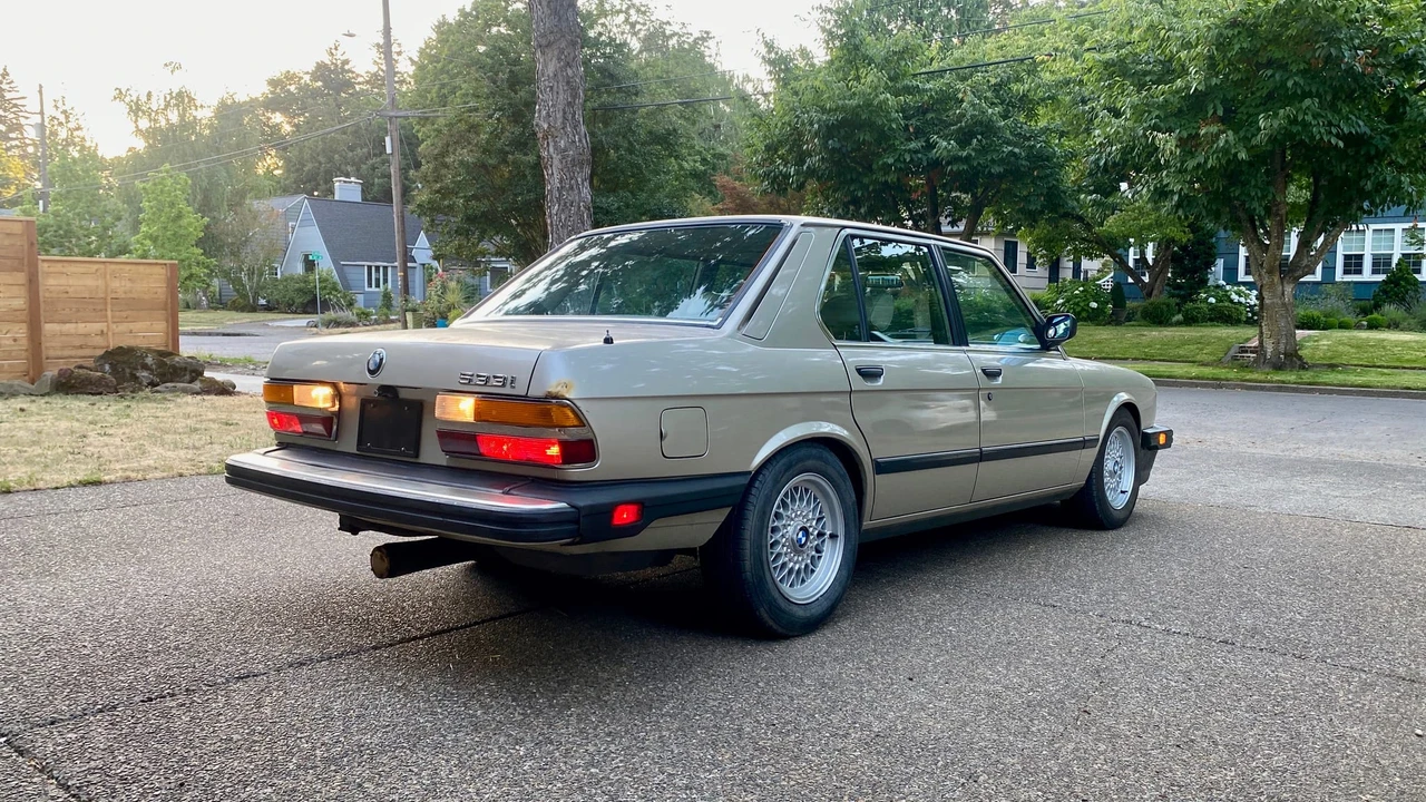 1984 BMW E28 5 Series - Image 16 of 31