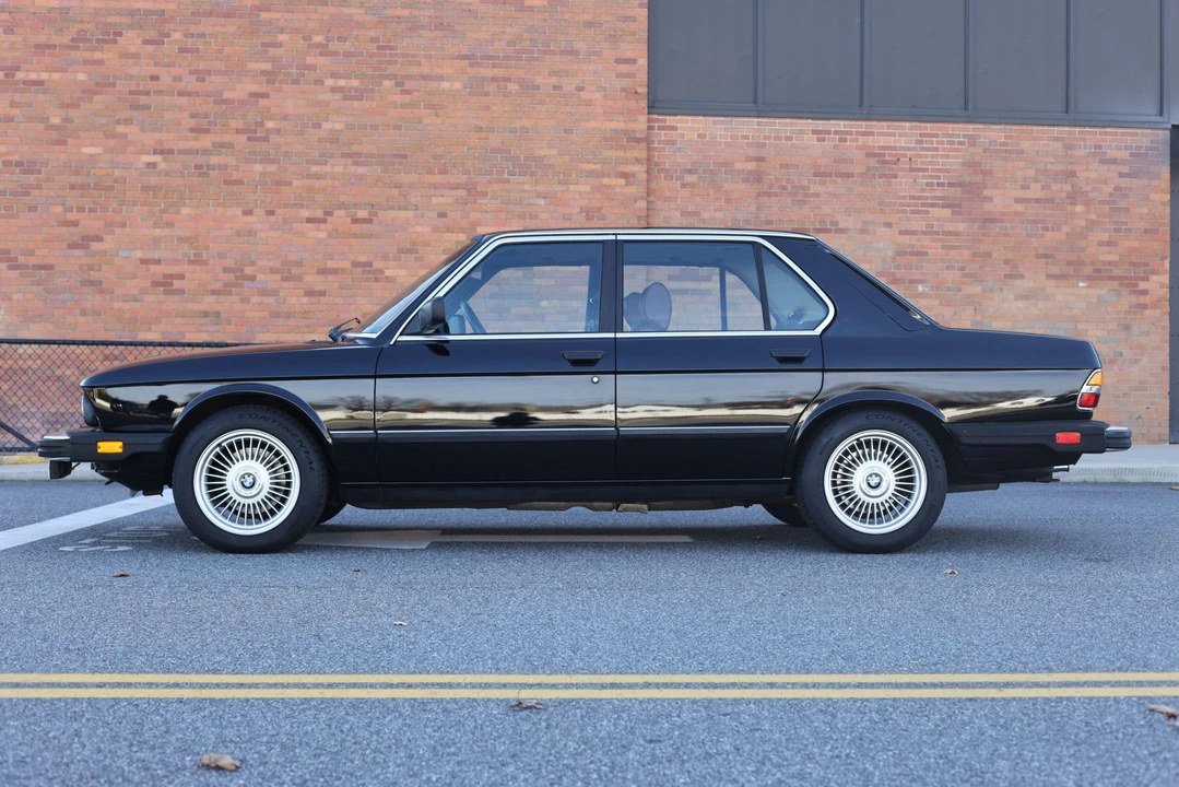 1984 BMW E28 5 Series - Image 24 of 31