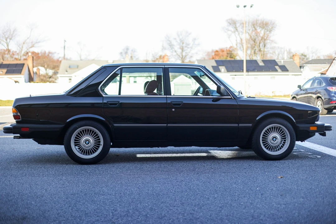 1984 BMW E28 5 Series - Image 18 of 31