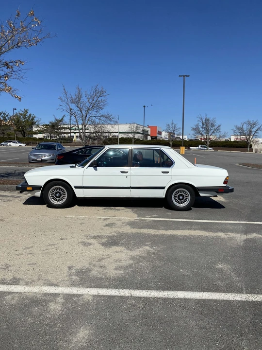1984 BMW E28 5 Series - Image 21 of 31