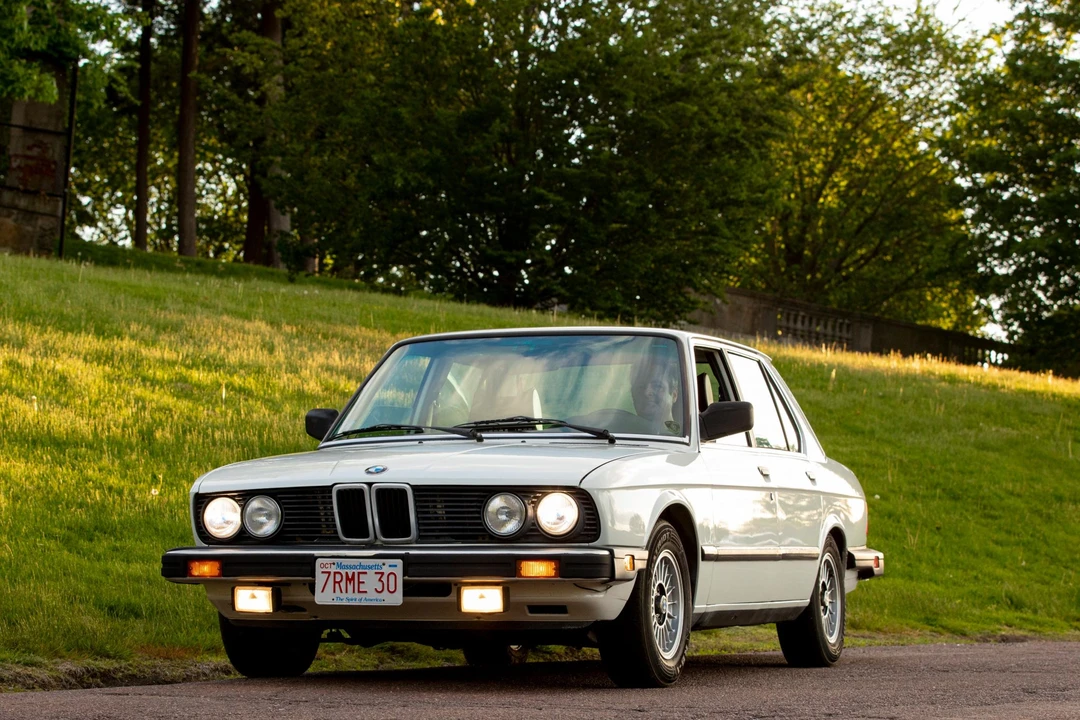 1984 BMW E28 5 Series - Image 2 of 31