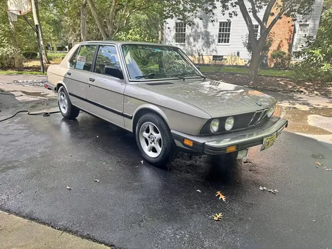 1984 BMW 533i