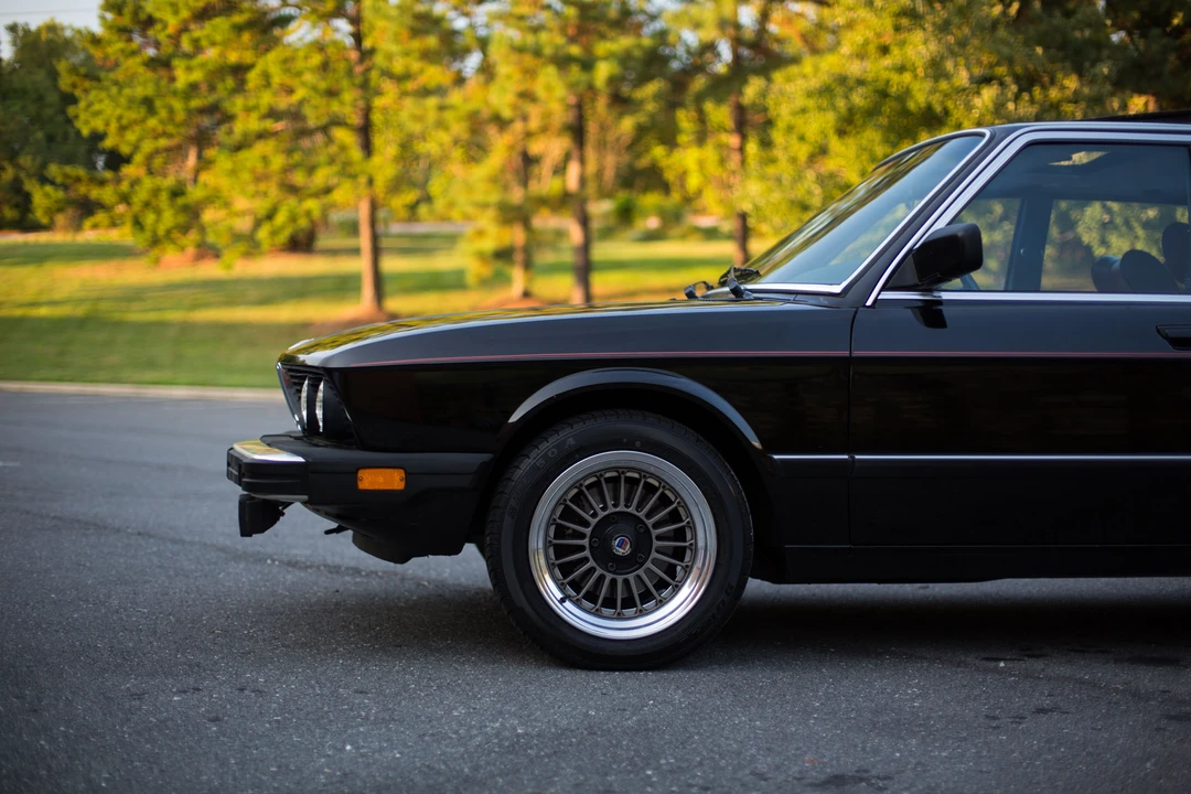 1984 BMW E28 5 Series - Image 18 of 31