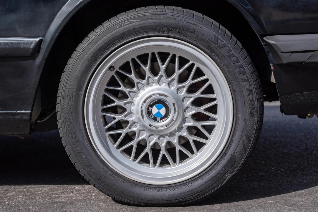 1984 BMW E28 5 Series - Image 26 of 31