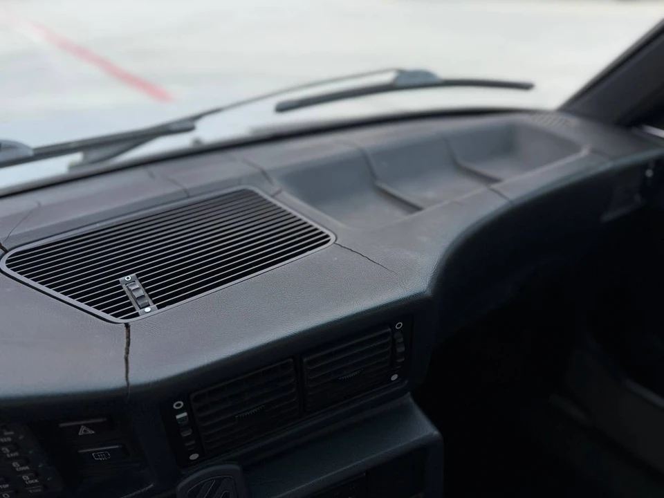 1984 BMW E28 5 Series - Image 18 of 22