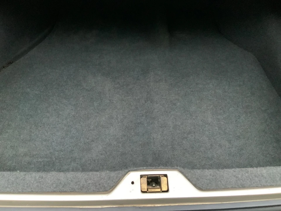 1984 BMW E24 6 Series - Image 12 of 13
