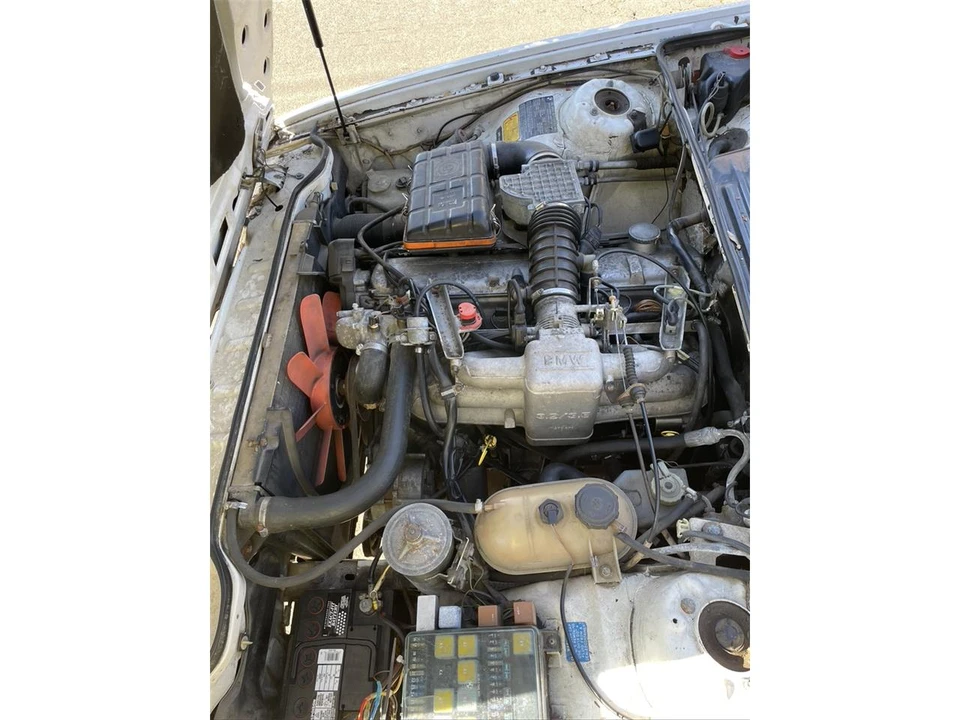 1984 BMW E24 6 Series - Image 9 of 13