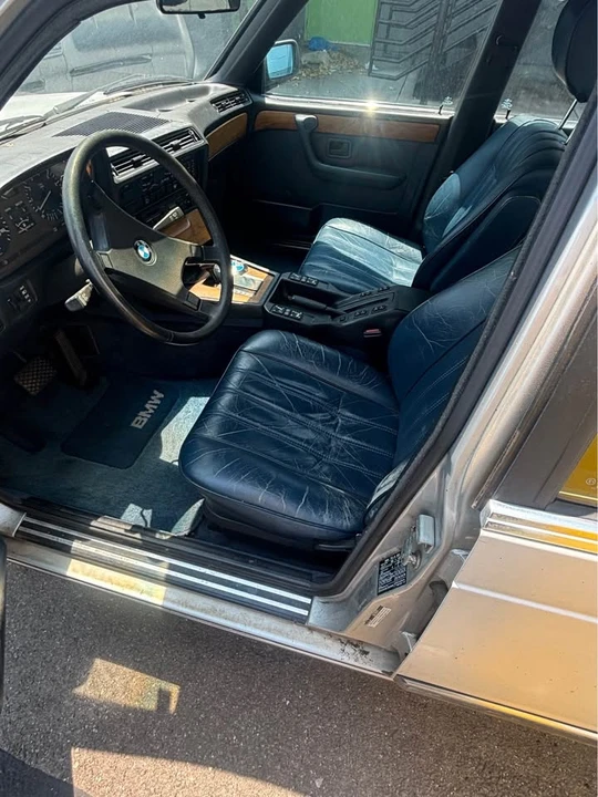 1984 BMW E23 7 Series - Image 4 of 6