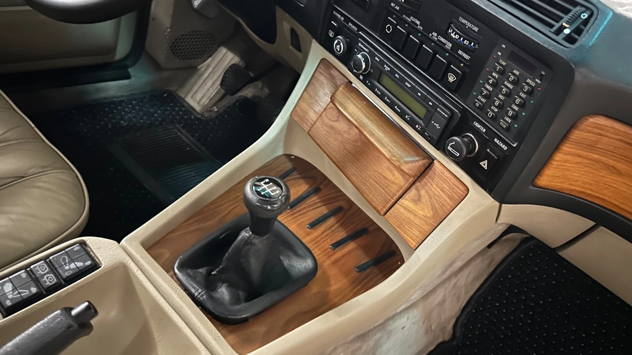 1984 BMW E23 7 Series - Image 13 of 21