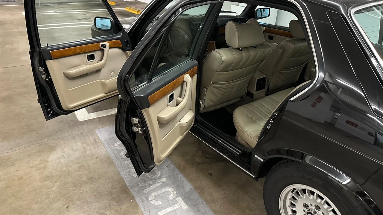 1984 BMW E23 7 Series - Image 5 of 21
