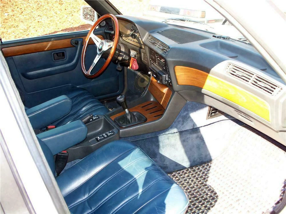 1984 BMW E23 7 Series - Image 4 of 5