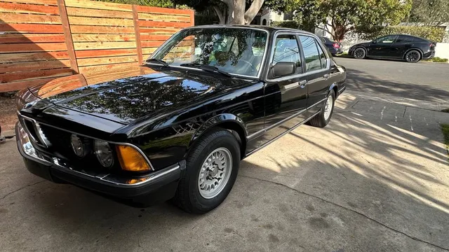 1984 BMW 733i 5 Speed