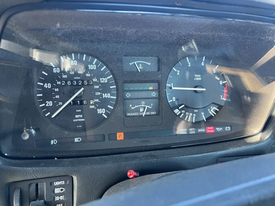 1984 BMW E23 7 Series - Image 14 of 21