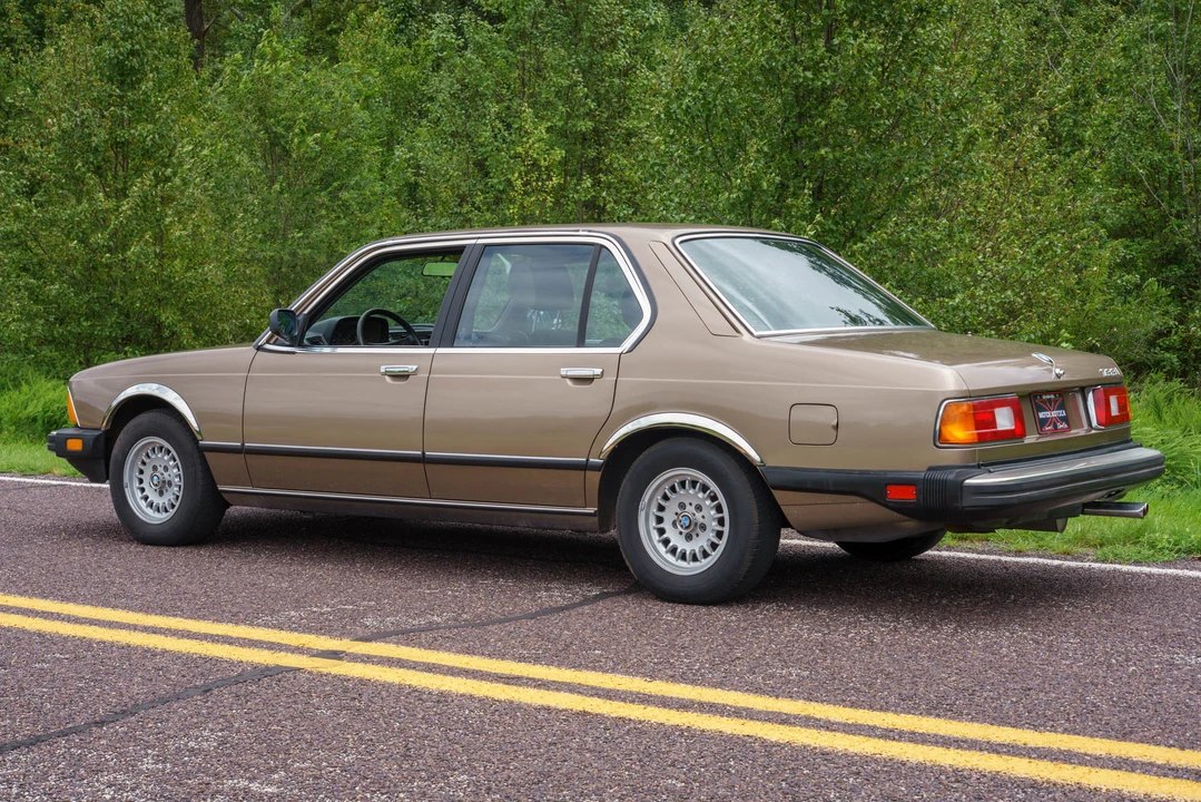 1984 BMW E23 7 Series - Image 13 of 31