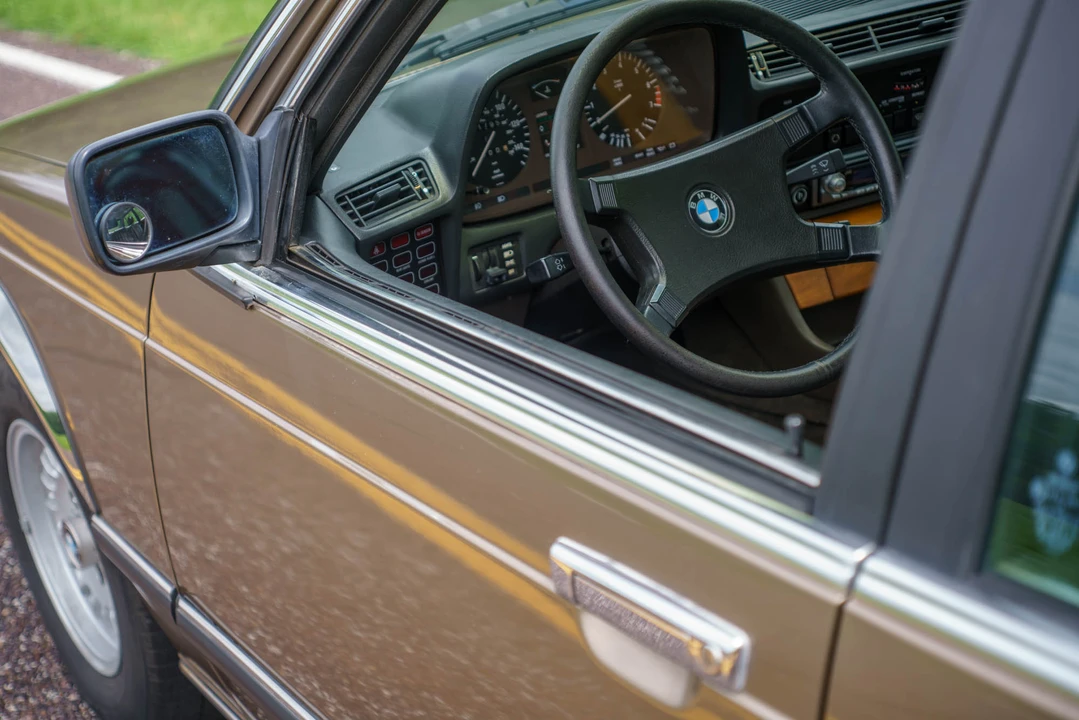 1984 BMW E23 7 Series - Image 31 of 31