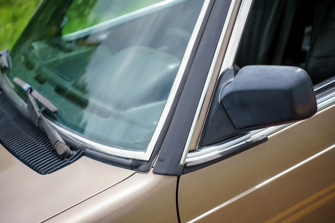1984 BMW E23 7 Series - Image 30 of 31