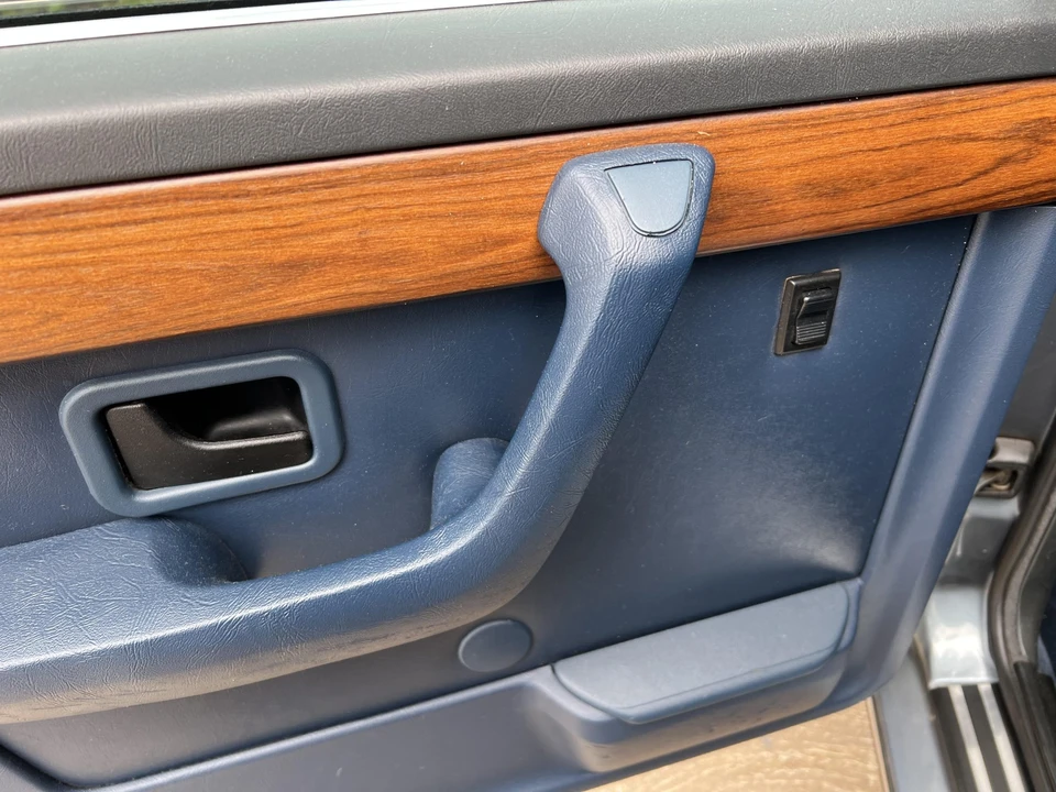 1984 BMW E23 7 Series - Image 24 of 31