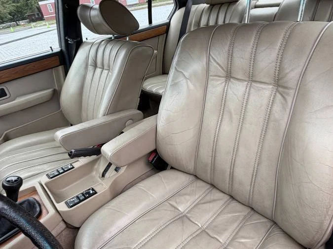 1984 BMW E23 7 Series - Image 4 of 24