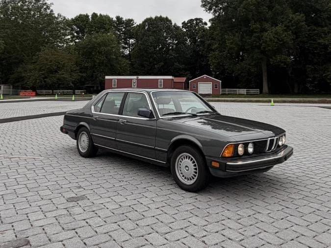 1984 BMW E23 7 Series - Image 8 of 24