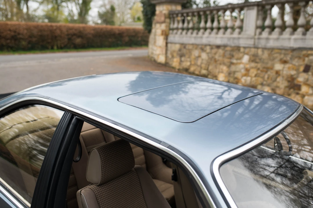 1984 BMW E24 6 Series - Image 28 of 31