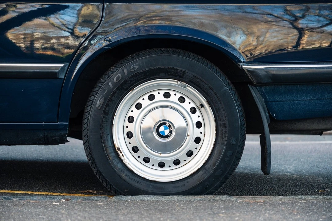 1984 BMW E28 5 Series - Image 17 of 30