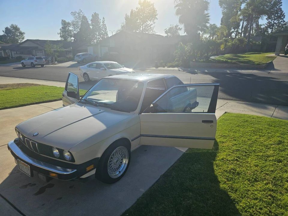 1984 BMW E30 3 Series - Image 15 of 16