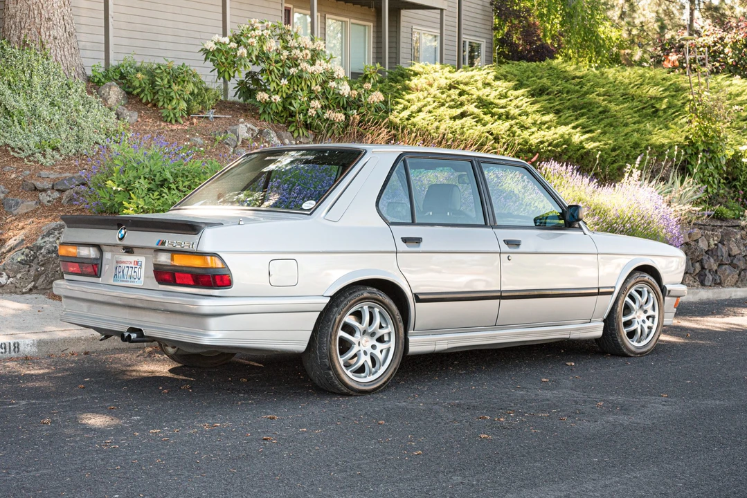 1984 BMW E28 5 Series - Image 16 of 31