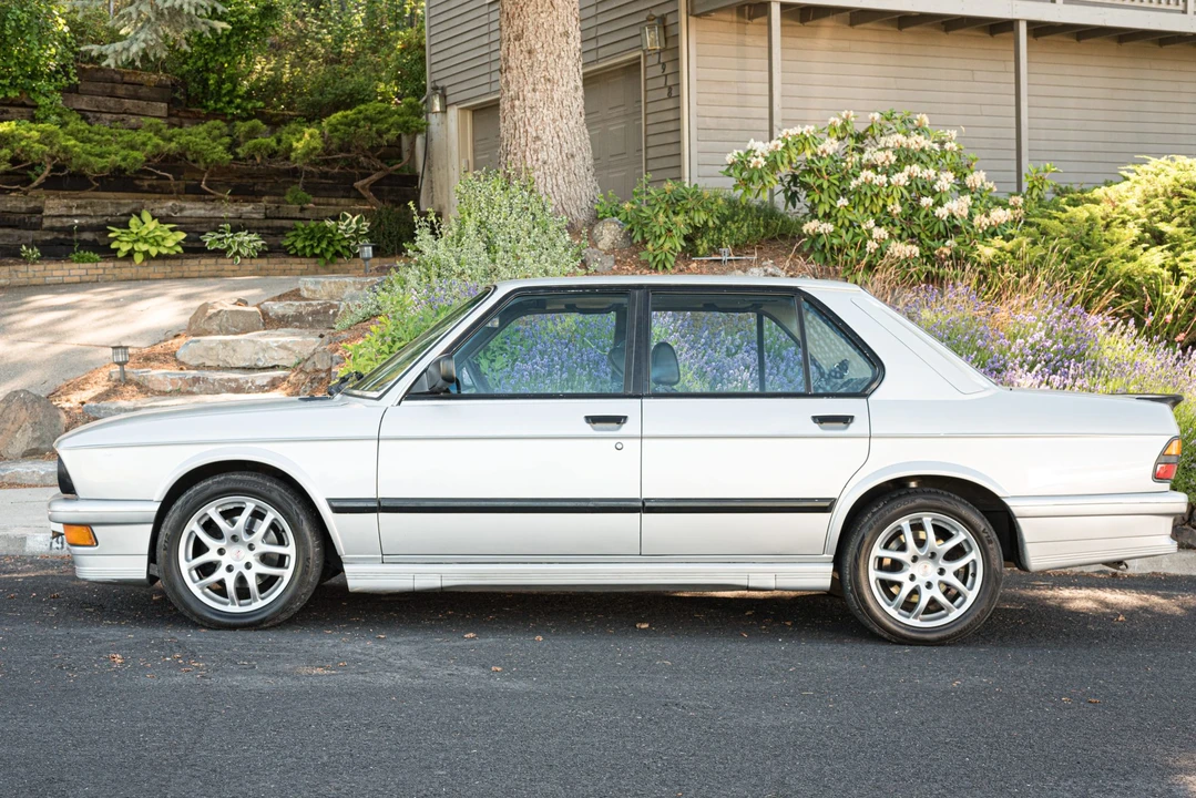 1984 BMW E28 5 Series - Image 9 of 31