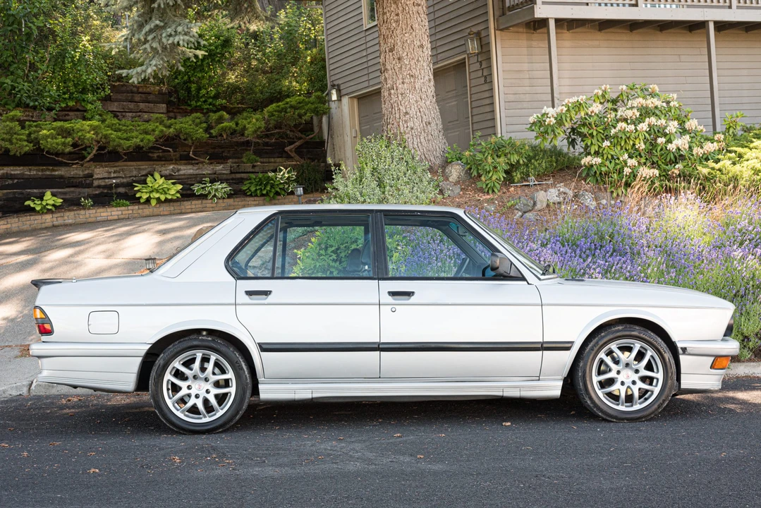 1984 BMW E28 5 Series - Image 17 of 31