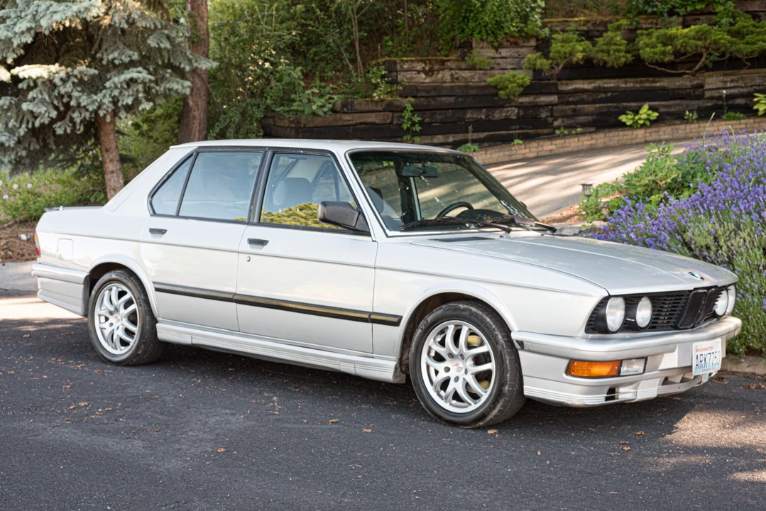 1984 BMW E28 5 Series - Image 2 of 31
