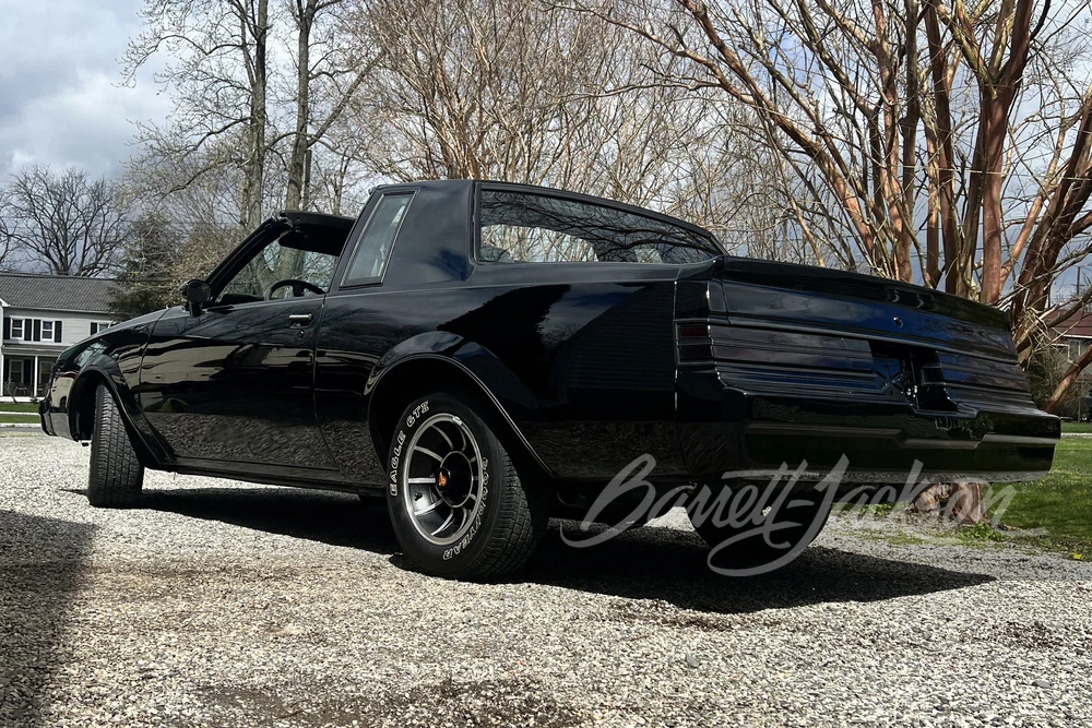 1984 Buick Grand National - Image 22 of 23