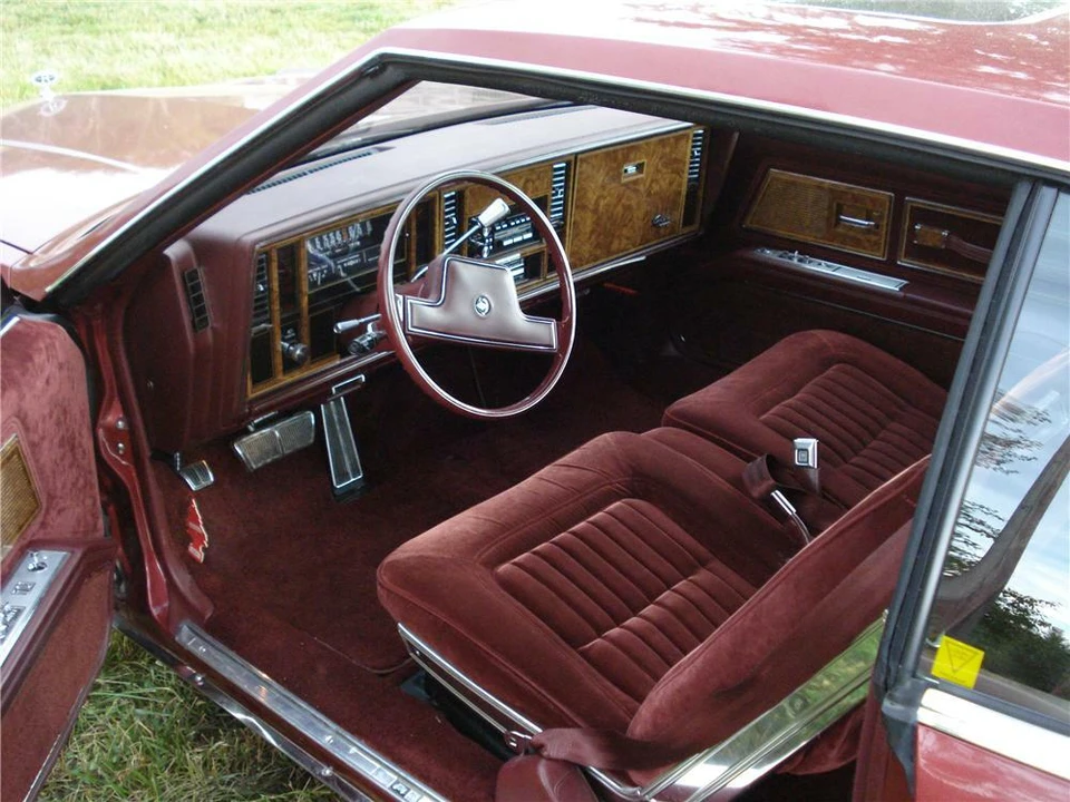 1984 Buick Riviera 4th-7th Gen - Image 4 of 5