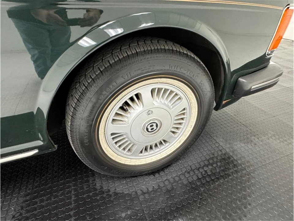 1984 Bentley Mulsanne 1st Gen - Image 23 of 31