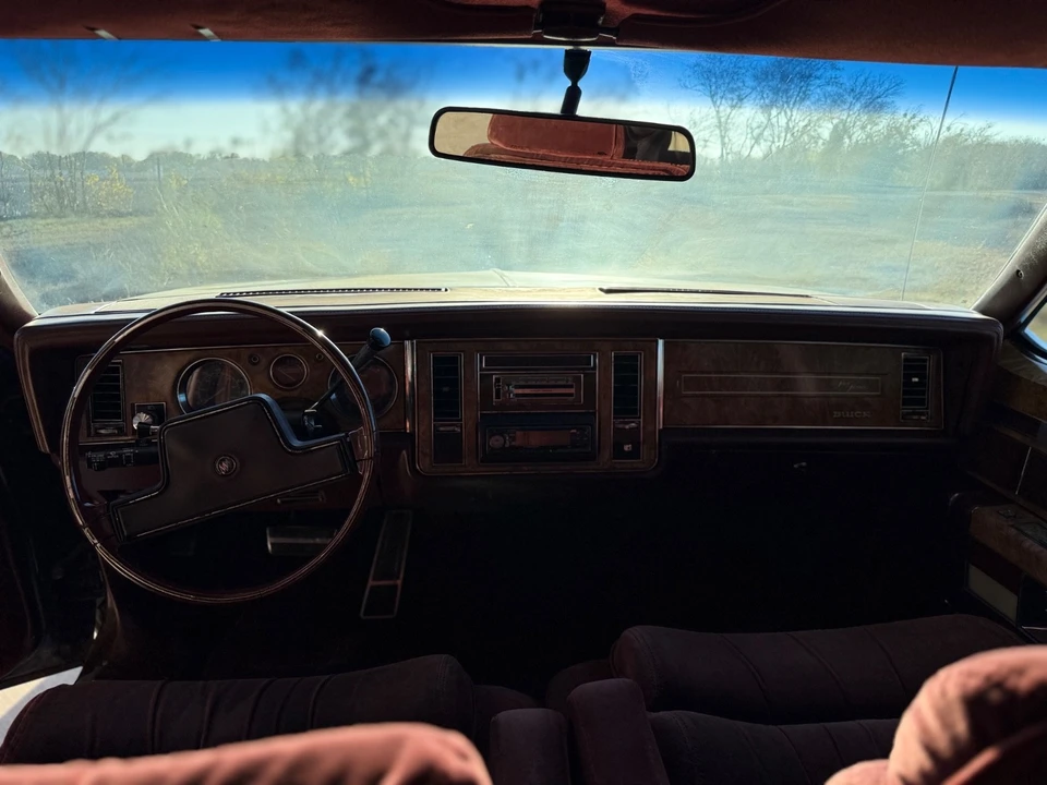 1984 Buick Electra - Image 16 of 20