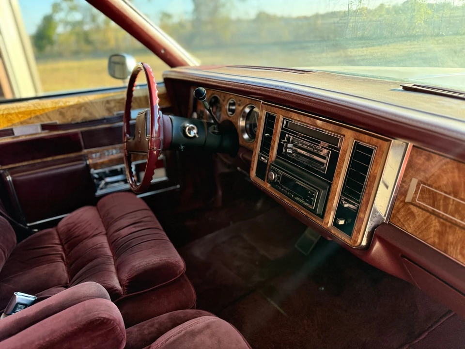 1984 Buick Electra - Image 10 of 20