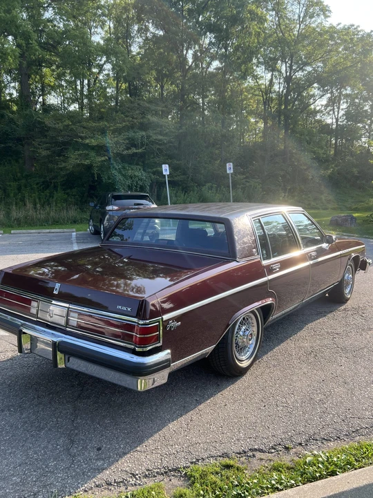 1984 Buick Electra - Image 7 of 31