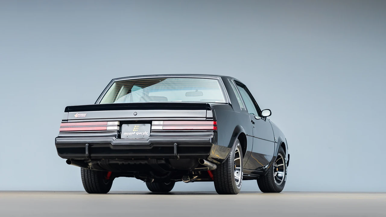 1984 Buick Grand National - Image 25 of 31