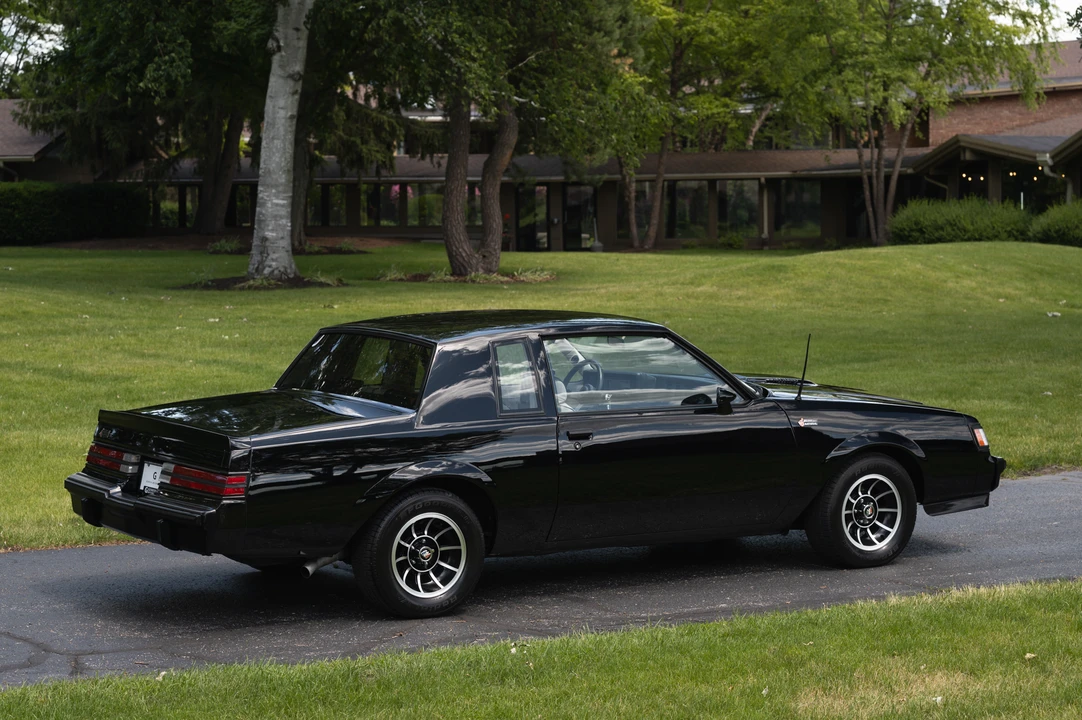 1984 Buick Grand National - Image 29 of 31
