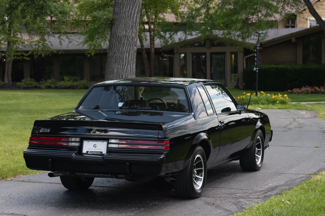 1984 Buick Grand National - Image 25 of 31