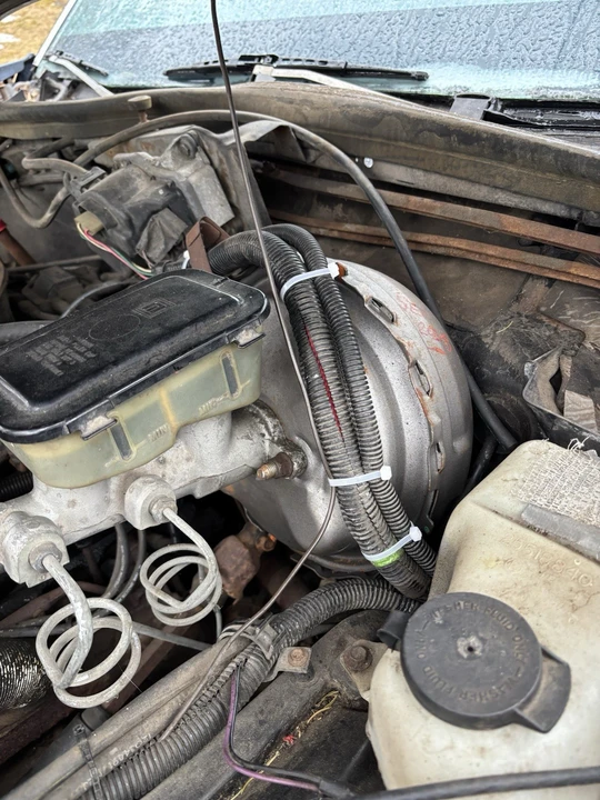 1984 Buick LeSabre - Image 18 of 19