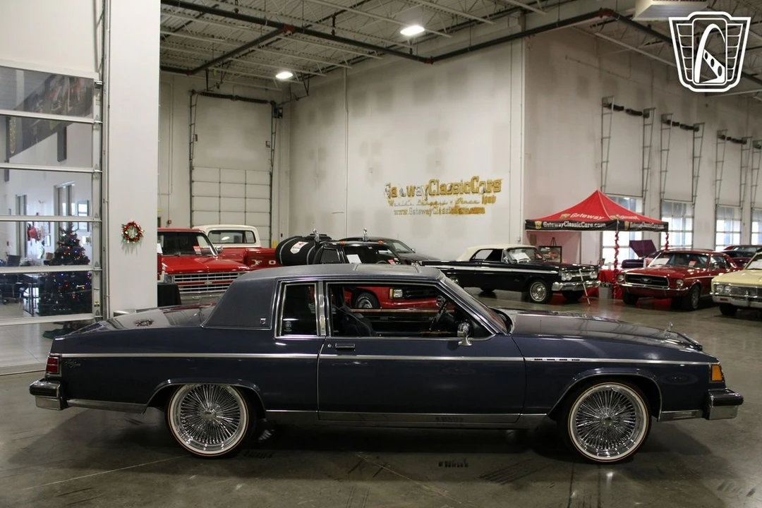 1984 Buick Park Avenue - Image 8 of 12